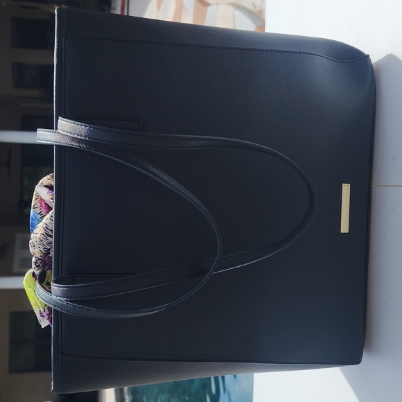 NWT BLACK BETSEY JOHNSON TOTE W/SCARF AND POUCH - Picture 5 of 8